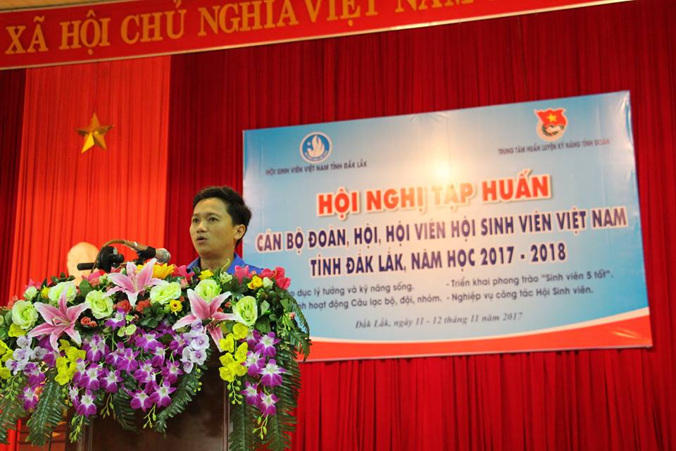 Hội nghị tập huấn cán bộ đoàn, hội, hội viên Hội Sinh viên Việt Nam tỉnh Đắk Lắk năm học 2017 - 2018